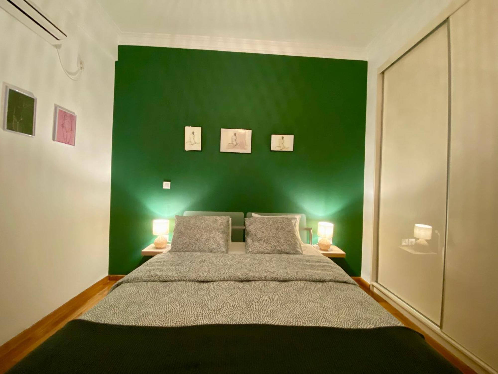 Antinoros Inn, Stylish Apartment,3' To Metro Atenas Exterior foto